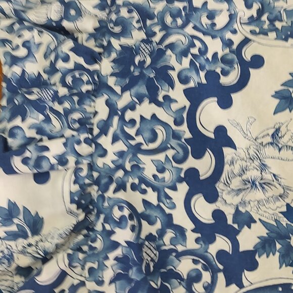 Two (2) Ralph Lauren Tamarind Porcelain Blue King Ruffled Pillow Shams - Picture 4 of 6